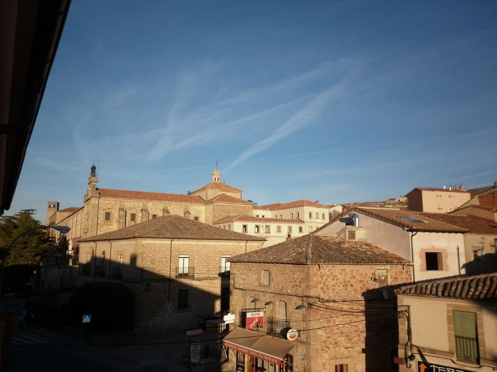 Hostal Meson Castilla Hotel Siguenza Exterior photo